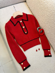 Women's Pullover Sweater for Autumn/Winter, Can Be Worn as an Inner or Outer Layer, Comfortable, Warm, Elegant, and Features a Spicy Design with a Spliced Lapel and Exquisite Metal Buttons. Suitable for Commuting, Dates, and Valentine's Day