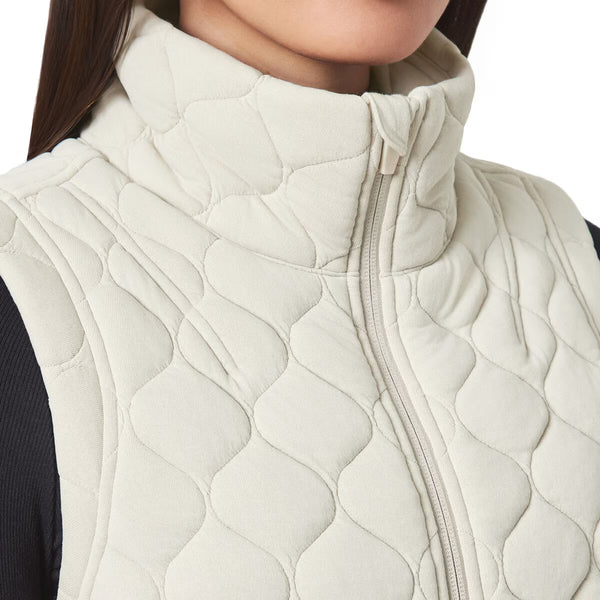 Kirkland Signature Women'S Quilted Vest in Cream