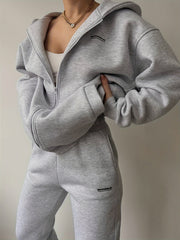New Women'S Two-Piece Outfit Featuring a Casual Solid Color Hoodie And Sweatpants, Including a Zip-Up Hoodie And Matching Solid Color Joggers