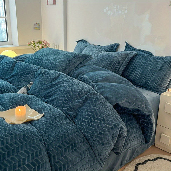 Premium Luxury Bedding Milk Velvet 4pcs Set, Soft, Thickened and Warm, Including 1 Duvet Cover+ 2 Pillowcases+ 1 Bed Sheet, Washable and Machine-Washable, Suitable for Bedrooms, Guest Rooms, Rental Houses, College Dorms