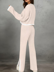 Women'S Short Color-Blocked Long-Sleeve Top with Solid Color Pants, a Casual And Stylish Outfit for Christmas