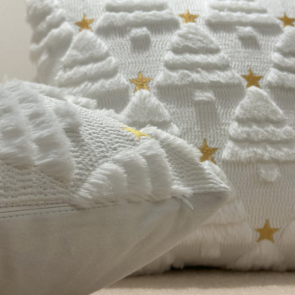 1/2pcs 3D White Christmas Tree Throw Pillow Cover - Quilted Plush Nordic Minimalist Luxury Decorative Cushion Cover with Zipper Closure, Soft Plush Fabric & 3D Tree Design for Sofa, Bed, Living Room - Machine Washable Winter Home Decor