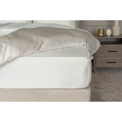 Belledorm 100% Mulberry Silk Ivory Fitted Sheet in Double