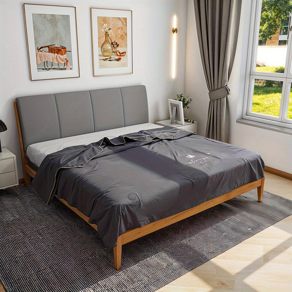 3PCS Luxury Embroidered Summer Bedding Set, Air-Conditioning Thin Quilt Set, Washed Twill Lightweight & Soft Breathable for Hot Sleepers, Machine Washable, Comtemporary Style 100% Polyester (1 Duvet + 2 Pillowcases, Without Pillow Inserts)