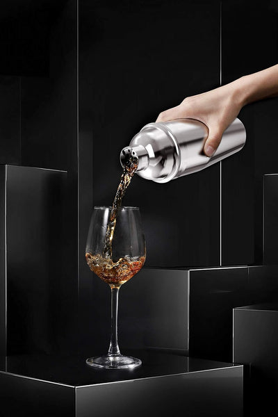 Cocktail Shaker,750Ml Martini Shaker,Food Grade Stainless Steel Martini Mixer Built-In Strainer,Drink Shaker by Luckygoobo,Bartender Kit Gifts.