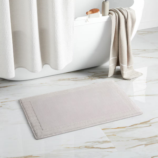 Paramount Memory Foam Plush Bath Mat in Cream, 60 X 91 Cm