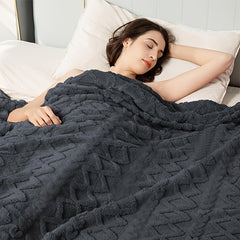 A Plush And Comfortable Velvet Throw, Perfect for Any Season, This Durable And Reversible Blanket Makes an Excellent Gift. It'S Versatile And Cozy, Ideal for Use on a Couch, Sofa, in The Bedroom, Living Room, Or Office