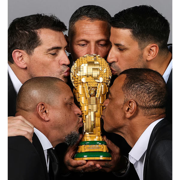 LEGO Editions FIFA World Cup™ Official Trophy - Model 43020 (10+ Years)