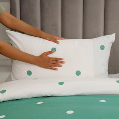 3pcs Reversible Polka Dot Duvet Cover Set – Hotel Quality, Soft & Breathable Microfiber, with Pillowcases, Button Closure, Machine Washable, Wrinkle Free & Durable