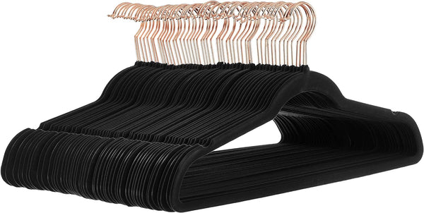 Amazon Basics Slim Velvet Non-Slip Suit Hangers - 30-Pack, Black/Silver