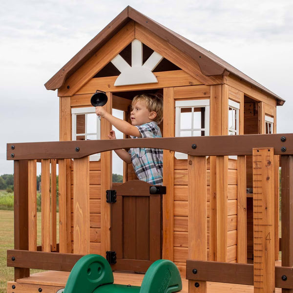 Backyard Discovery Echo Heights Playhouse (3-10 Years)