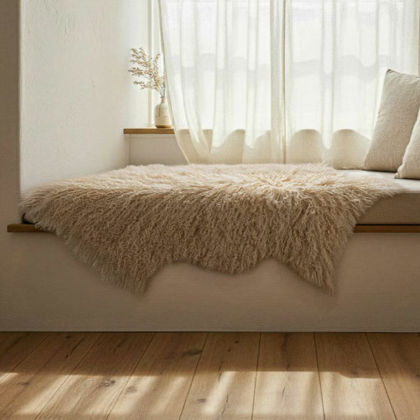 Bowron Tibetan Sheepskin Rug in 5 Colours , 60 X 90 Cm