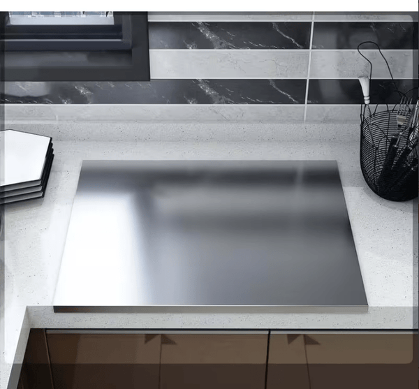 Shipping 1pc of Stainless Steel Cutting Board, a Sturdy Chopping Board Suitable for Meat, Fruits, Vegetables, Bread, And Baking, Featuring a Non-Slip Design with a Lip.