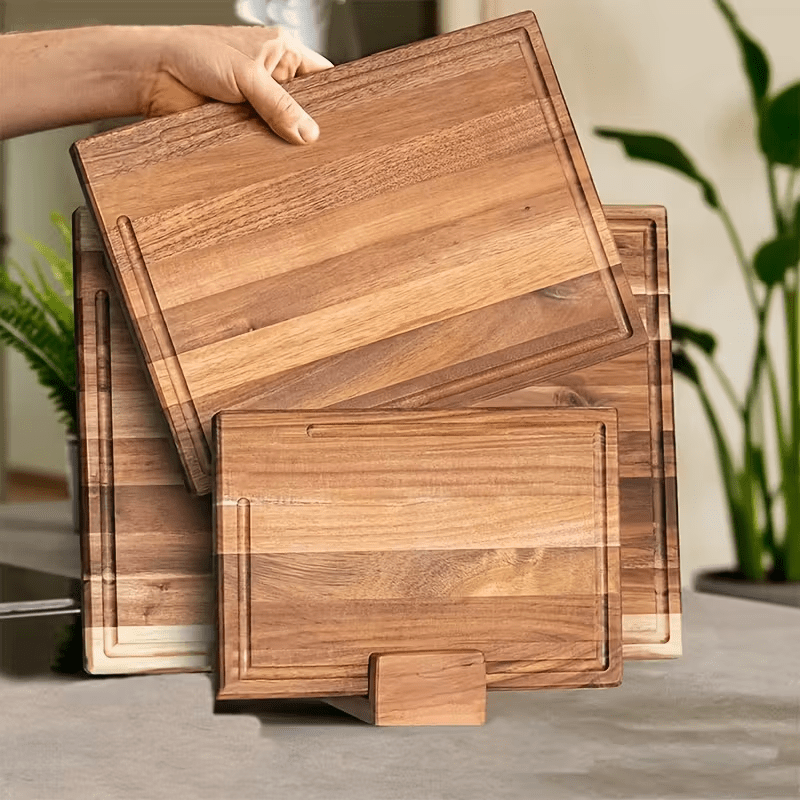 Set of 3 Solid Acacia Chopping Boards (40 x 30 cm / 33 x 24 cm / 26 x 18 cm), with Board Stand,With anti-slip mat. 2 cm Thick Wooden Boards with Juice Groove, Designer Chopping Board Set