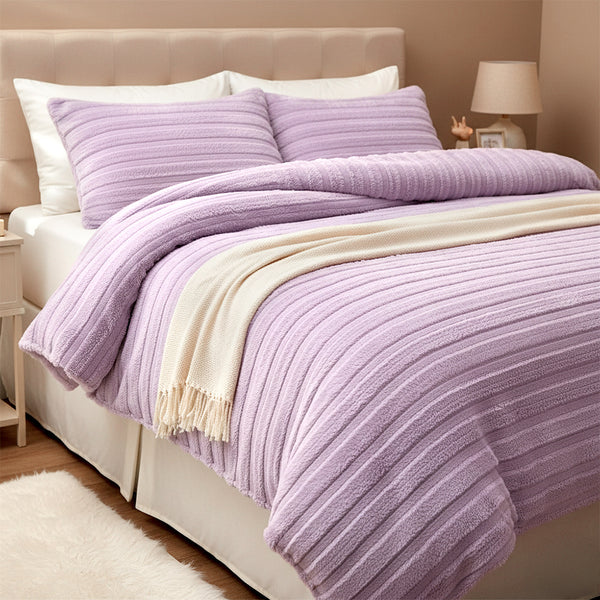 3pcs Faux Rabbit Plush Bedding Set, Soft Fluffy Comfortable Thicken Warm Autumn-Winter Duvet Cover & Pillowcase Set, Machine Washable, Ideal for Hotel, Guest Room, Bedroom, Home Use,Christmas Presents, Single/Double/King/Super King Size (1*Duvet Cover + 2