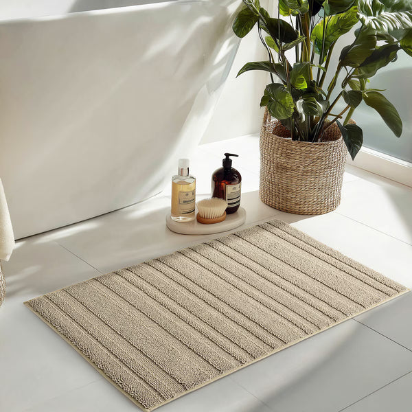 Evergrace Home Chenille Memory Foam Bath Mat in 3 Colours, 61 X 91 Cm