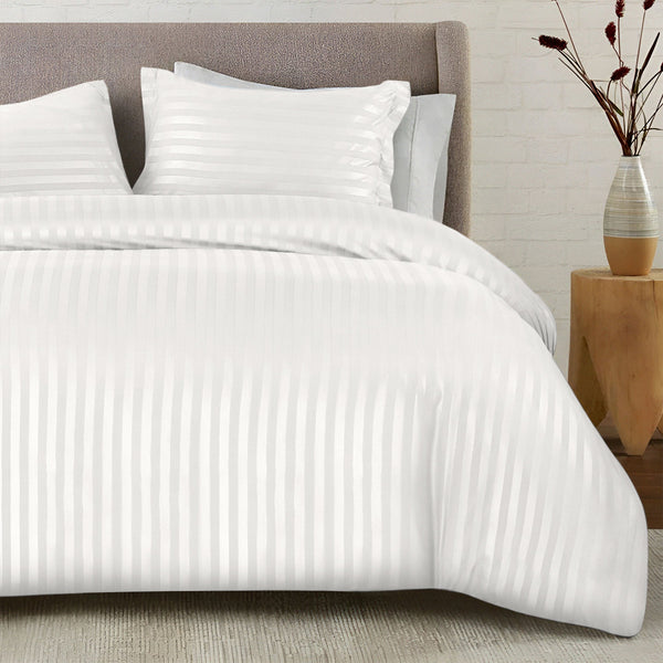 Premium Hotel Quality Satin Stripe Duvet Cover Set Double with Pillowcases | Reversible Soft Quilt Bedding | Easy Care Breathable Luxury Quilt Cover