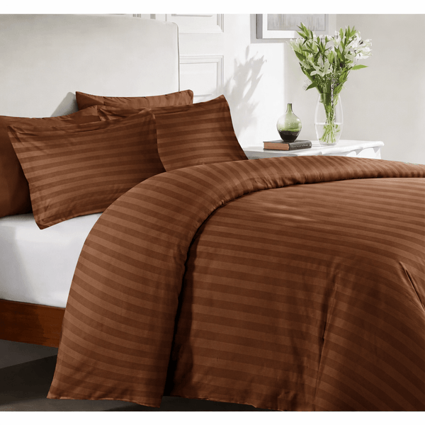 FAURA TEXTILES -Ultra Soft Striped Duvet Cover Set with Pillowcases – Elegant Modern Bedding Set, Smooth Comfortable Finish, Easy Care, Single Double King Super King Sizes