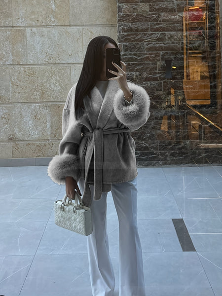New Autumn/Winter Sophisticated Style Tie-Strap Coat for Women, Elegant and High-End, Overcoat