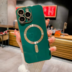 For Magsafe Luxury Magnetic Cases For iPhone 11 12 13 14 15 Pro Max 15 Plus Wireless Charge Case Plating Cover Phone Accessories