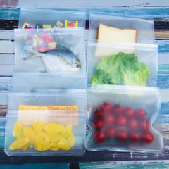 Set of 8 Dishwasher-Safe Reusable Bags, Leak-Resistant Freezer Bags, Ideal for Storing Food During Travel