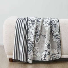 Casual Living Reversible Plush Throw 127 X 177 Cm, in Black and White