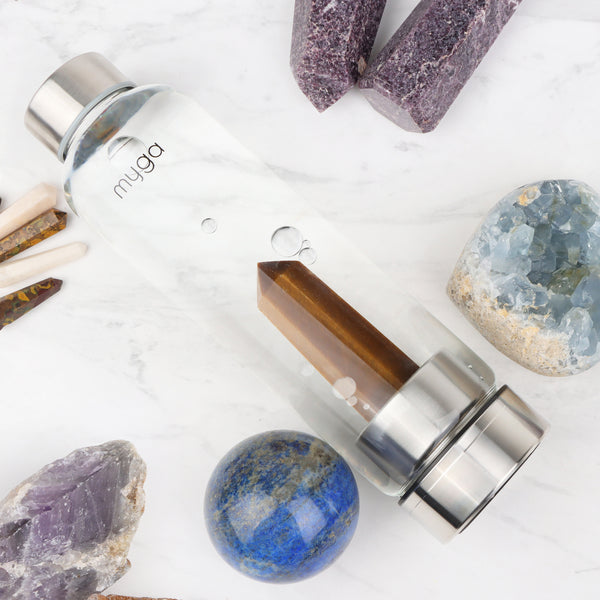 Crystal-Infused Water Bottle – 7200ml Premium Steel & Glass Hydration Bottle with Natural Healing Stones for Stress Relief, Mental Clarity & Spiritual Wellness