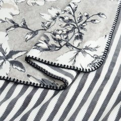 Casual Living Reversible Plush Throw 127 X 177 Cm, in Black and White