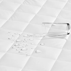 4B Quilted Waterproof Mattress Protector Extra Deep 30cm with Quilted Top Layer and All-Around Elastic, Designed for Stable Mattress Fit and Easy Maintenance, Suitable for Home Use, Guest Rooms and Let Properties, Available in Single Small Double 4FT Doub