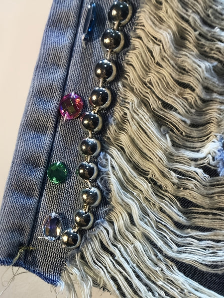New European & American Style Women'S Heavy-Duty Rhinestone & Beaded Denim Shorts, High Waist Ripped Straight Leg Bermuda Capris, Made of Breathable, Cool, Soft And Comfy Fabric. Perfect for Summer Outdoor Casual Wear