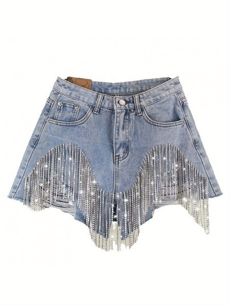 Fashionable Ladies' Shorts, Featuring Worn-out Fringed Chains and Charming Designs.