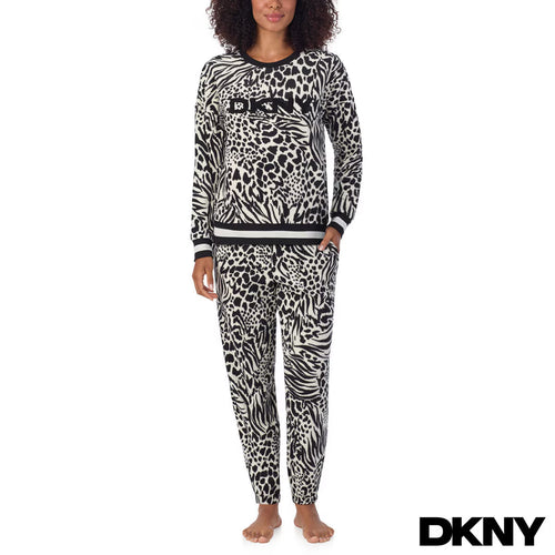 DKNY Ladies Fleece Lounge Set in Animal Print