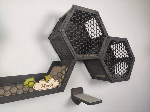 “Play & Rest” Hexagon shelves set – Dark